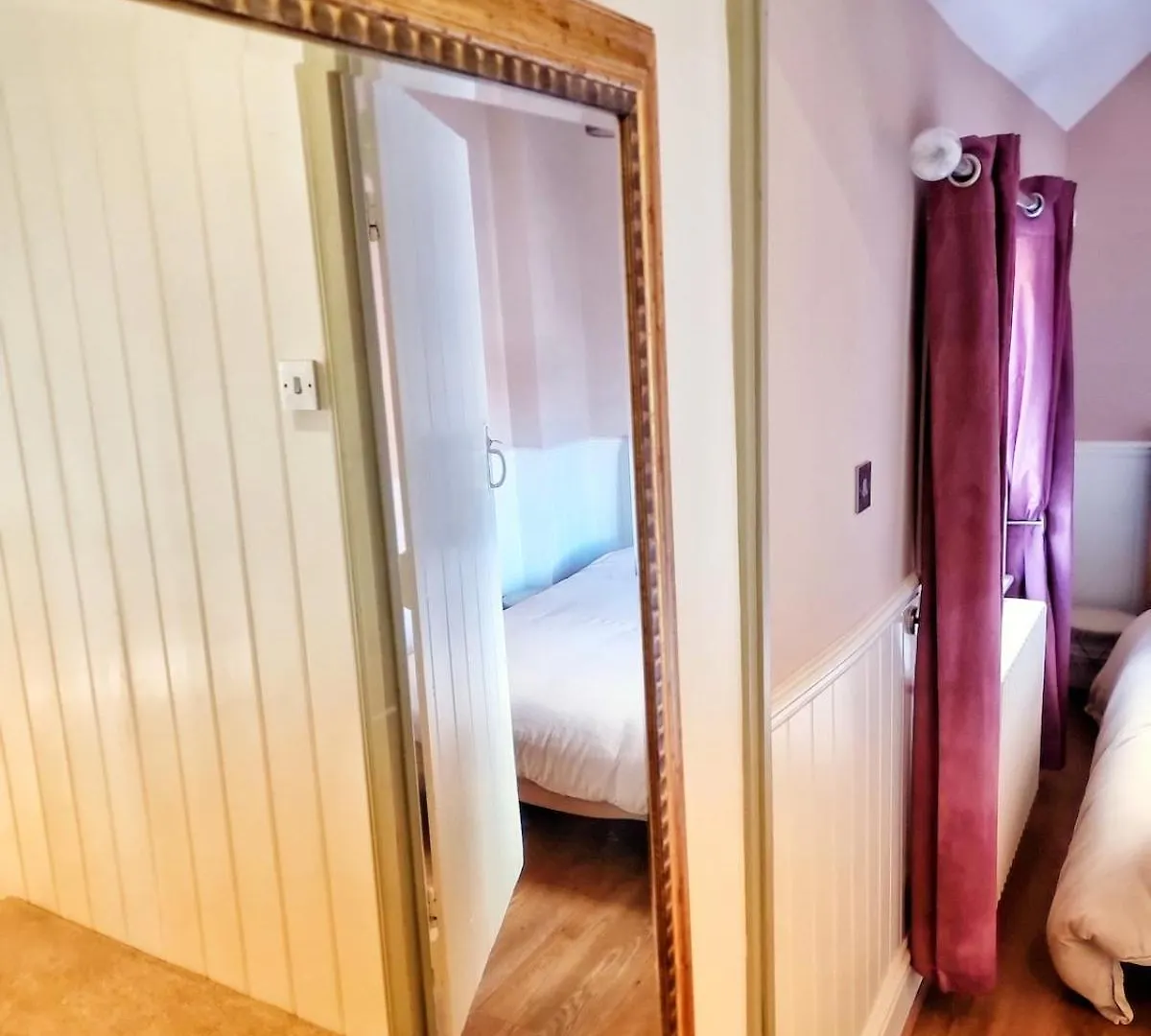 Champagne Cottage - New Forest National Park Bisterne